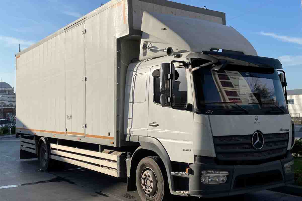 Bayrampaşa Nakliyat hizmeti için taşıma ve nakliyat